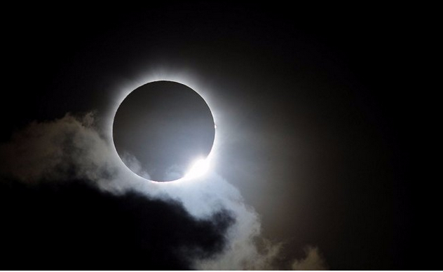 Eclipse totale du Soleil